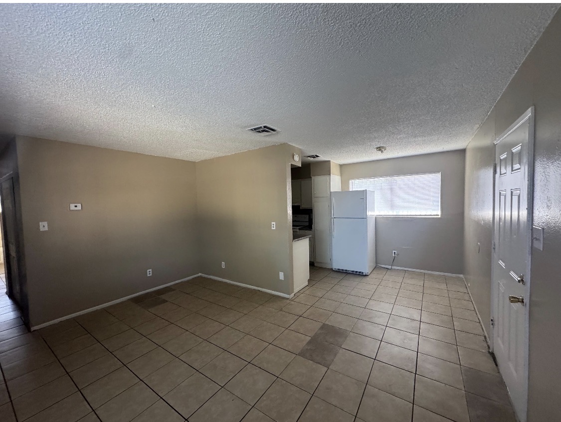 2505 Cedar Avenue - 1